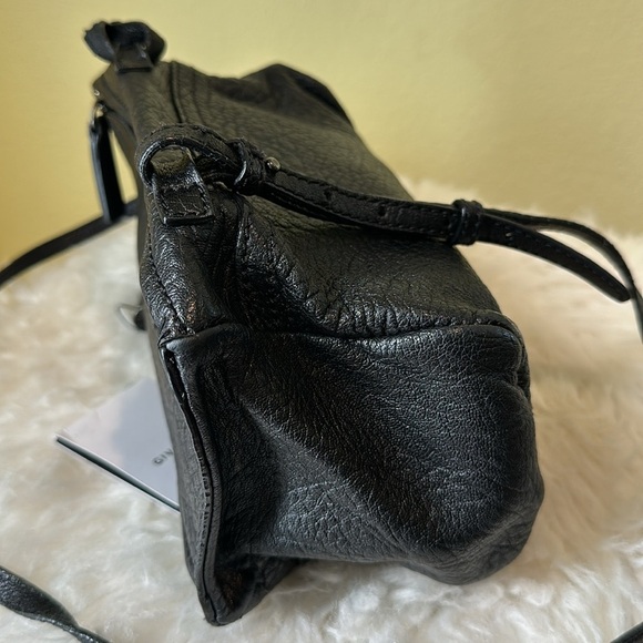 💯Authentic Givenchy Pandora Black Leather Mini Crossbody Bag🍀 - Picture 5 of 15